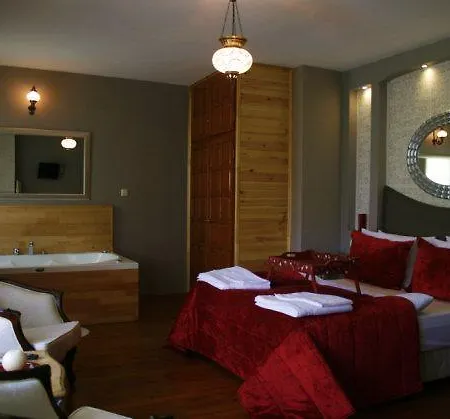 Aparthotel Pine Garden