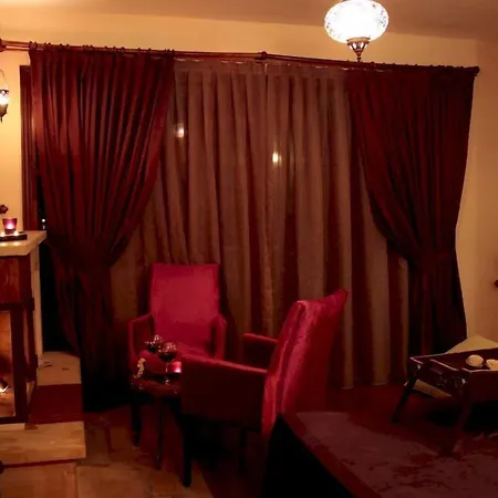 Aparthotel Pine Garden 4*