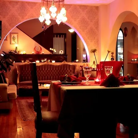 Aparthotel Pine Garden 4*