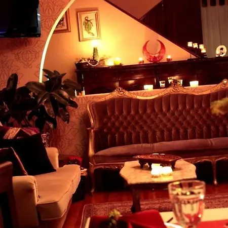 Pine Garden Aparthotel