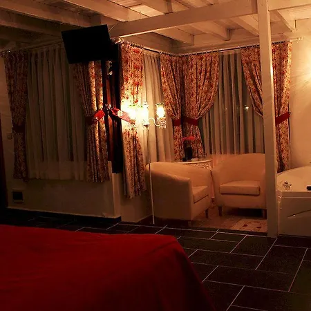 Aparthotel Pine Garden